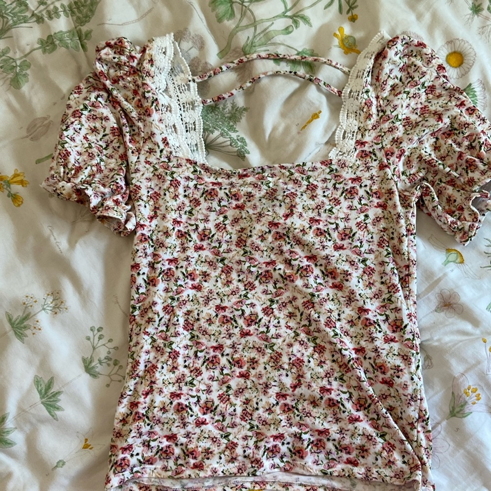 Crochet style top